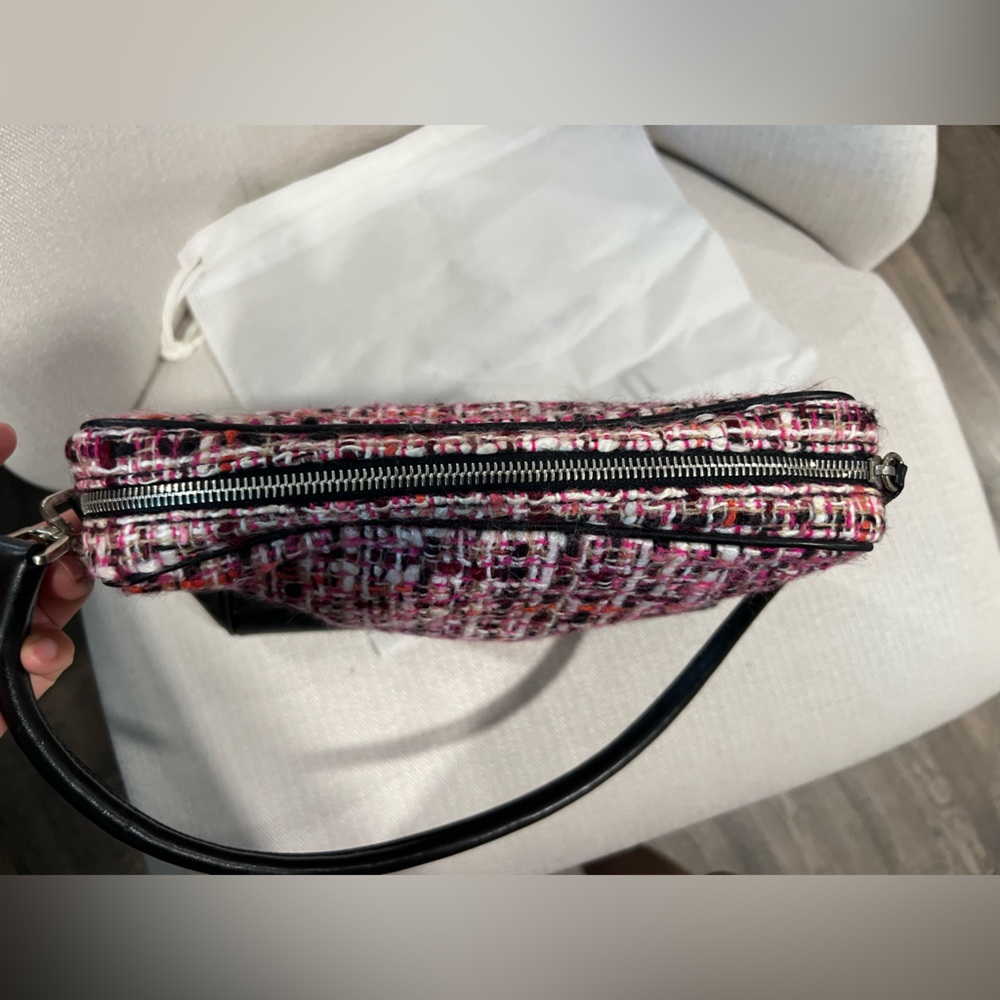 💕💕Prada Tweed Bag 💕💕 - Picture 4 of 12